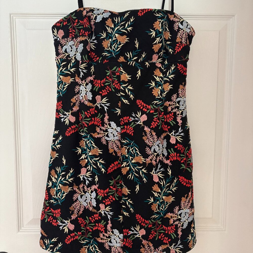 Urban Outfitters Audrey Floral Black Embroidered Dress Size Small